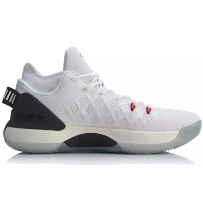 【オープニング大セール】 Li-Ning Yu Shuai XIII C. J. Mccollum Low Premium Basketball 化粧水・ローション・トナー