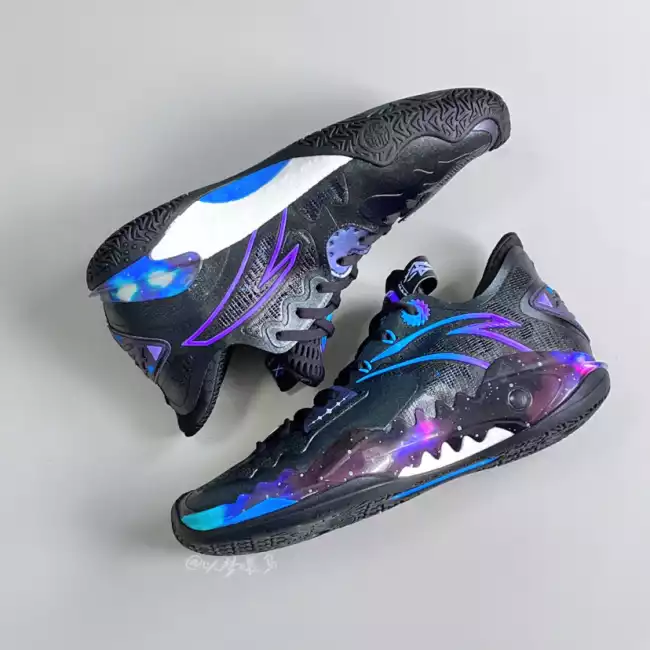 Kyrie Irving x Anta Shock Wave 5 Basketball Shoes - Dark Matter