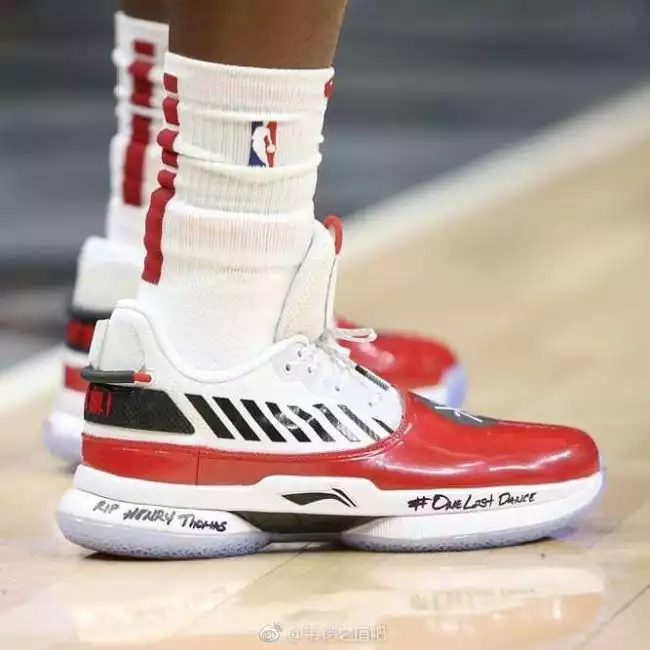 Li Ning 2018 Way of Wade 7 Overtown Mid Basketball Shoes